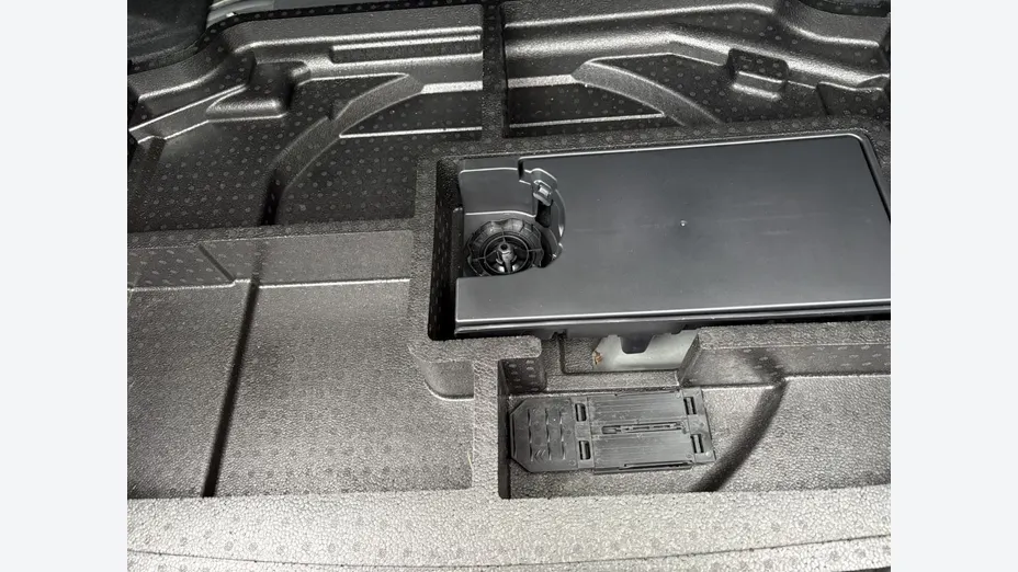 PEUGEOT 308 -
