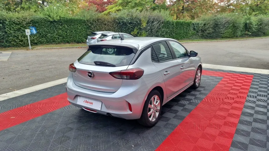 OPEL Corsa -
