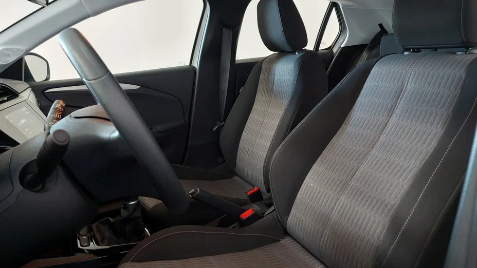 OPEL Corsa -