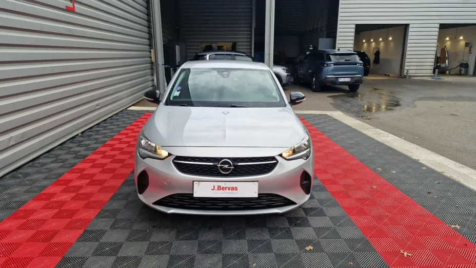 OPEL Corsa -