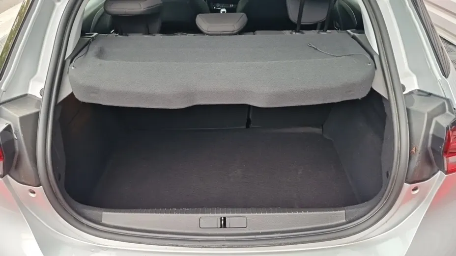 OPEL Corsa -