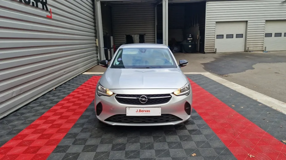 OPEL Corsa -