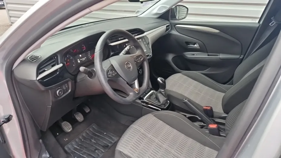 OPEL Corsa -