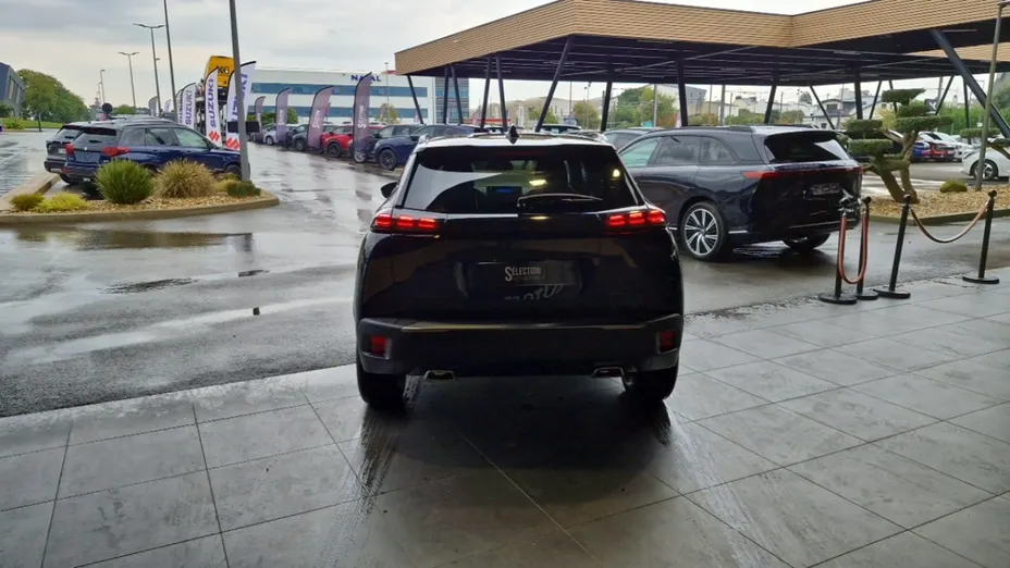 PEUGEOT 2008 -