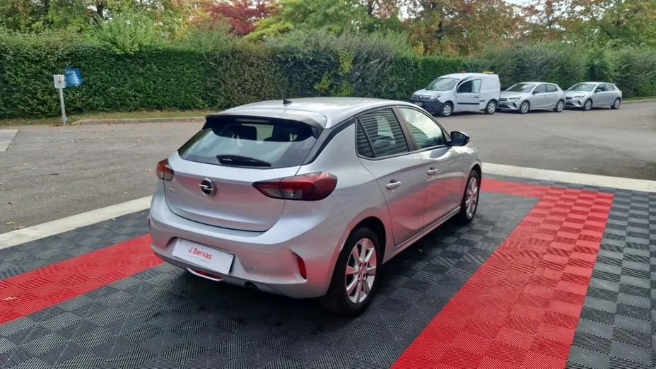 OPEL Corsa -