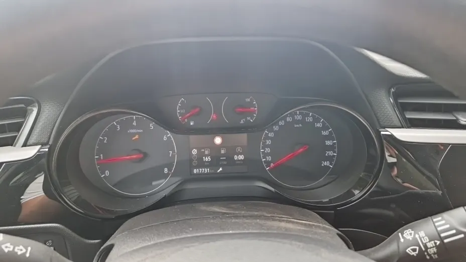 OPEL Corsa -