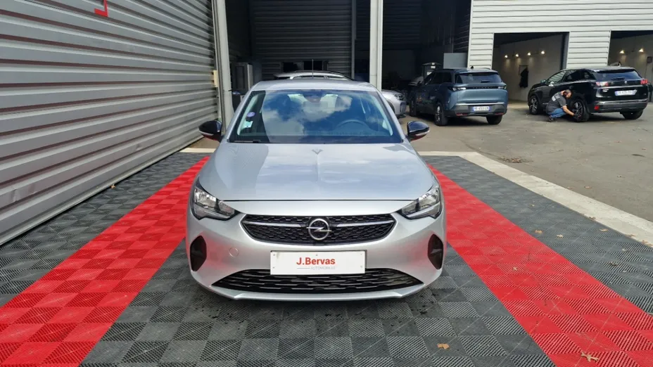OPEL Corsa -