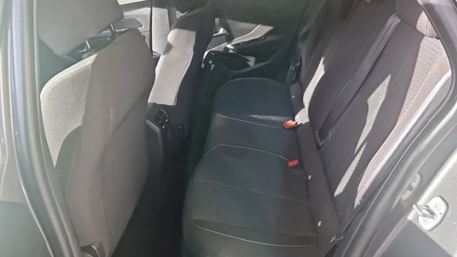 PEUGEOT 308 -