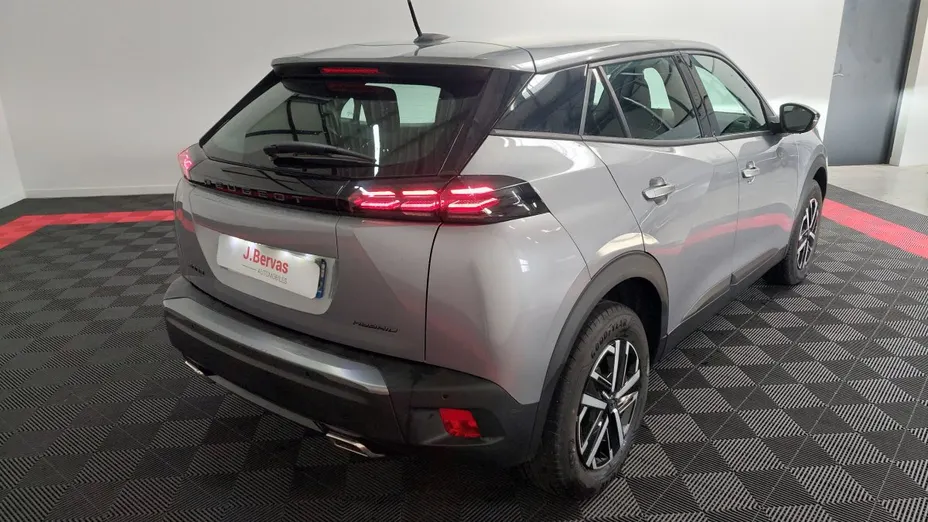 PEUGEOT 2008 -