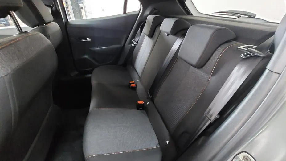PEUGEOT 2008 -