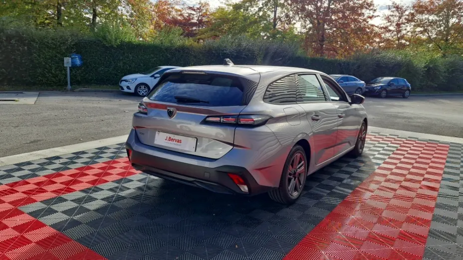 PEUGEOT 308 -