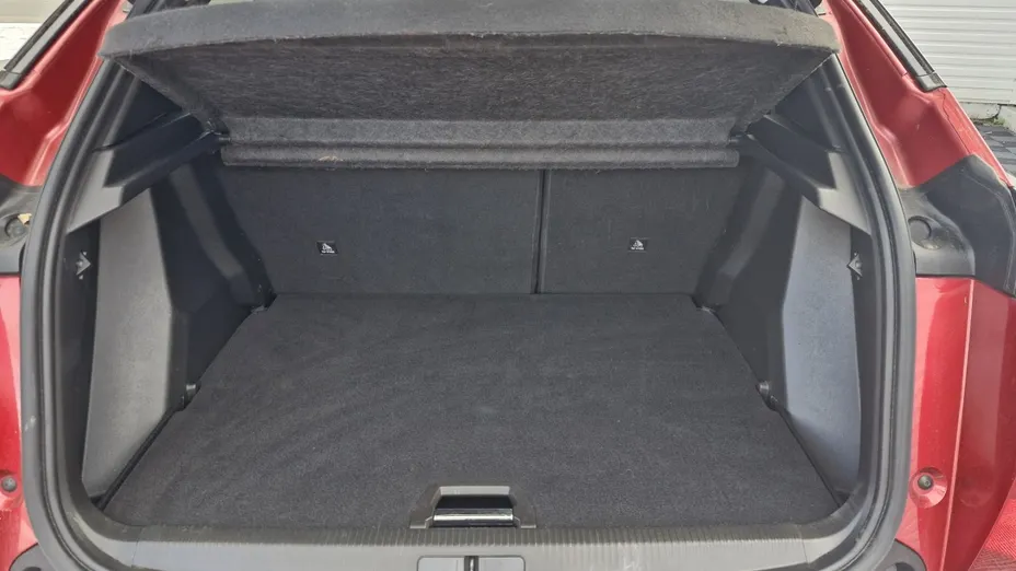 PEUGEOT 2008 -