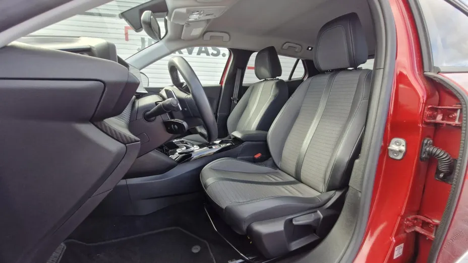 PEUGEOT 2008 -