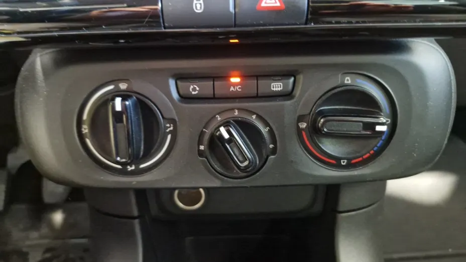 CITROEN C3 -