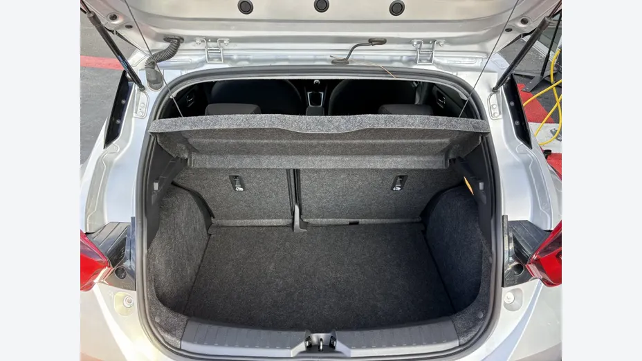 NISSAN Micra -