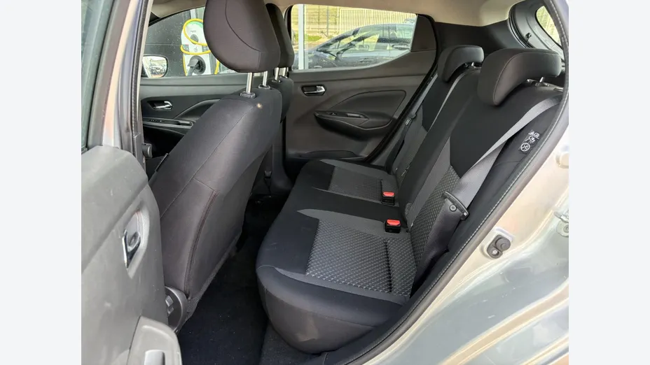 NISSAN Micra -