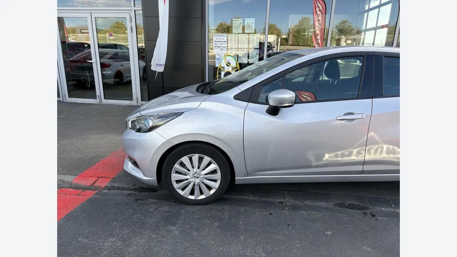 NISSAN Micra -