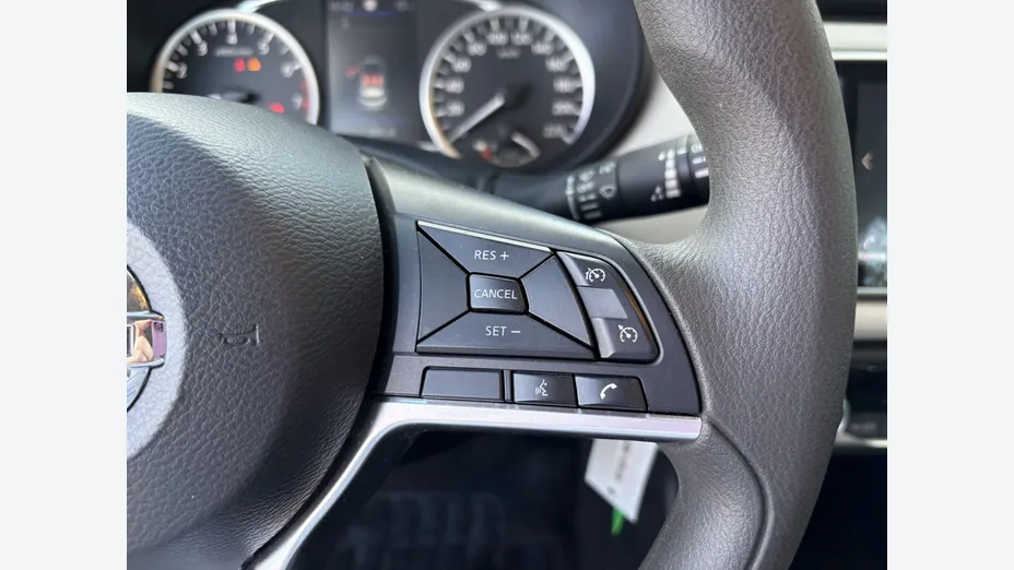 NISSAN Micra -