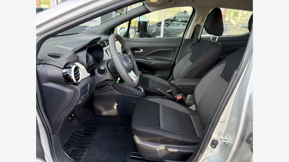 NISSAN Micra -