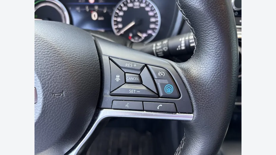 NISSAN Juke -
