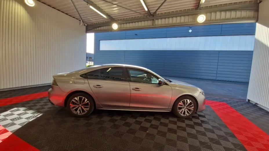 PEUGEOT 508 -