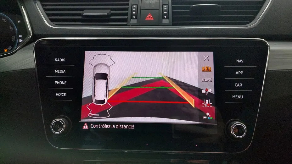 SKODA Superb -
