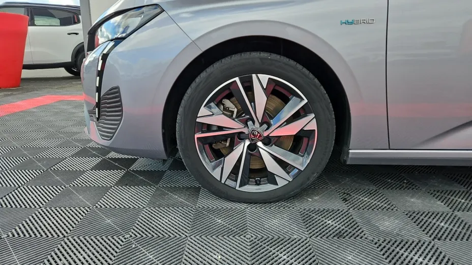 PEUGEOT 308 -