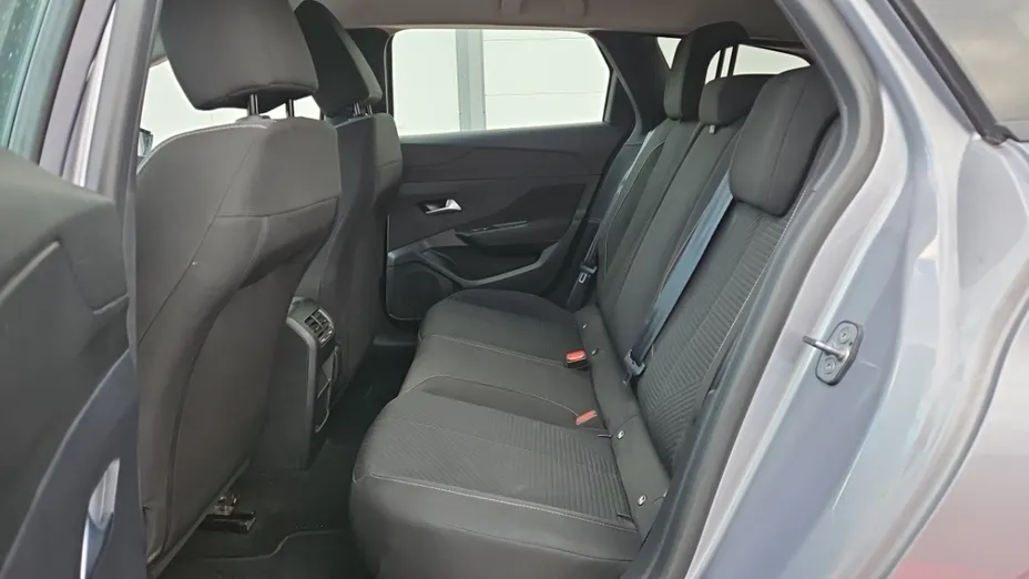 PEUGEOT 308 -