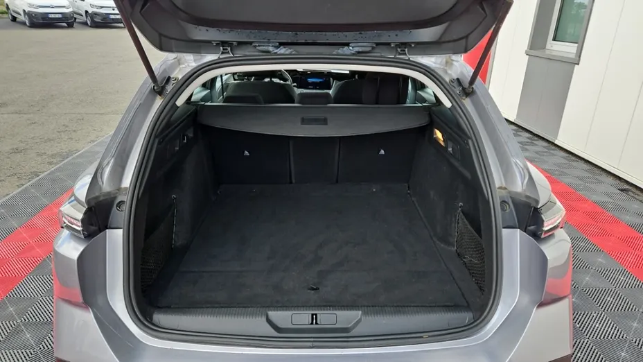 PEUGEOT 308 -