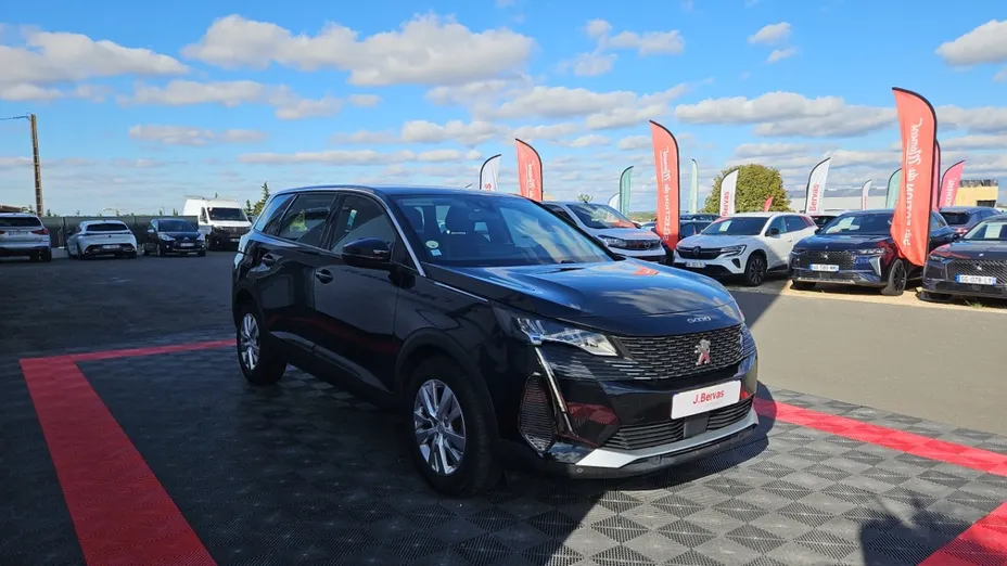 PEUGEOT 5008 -