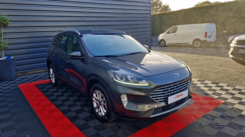 FORD Kuga -