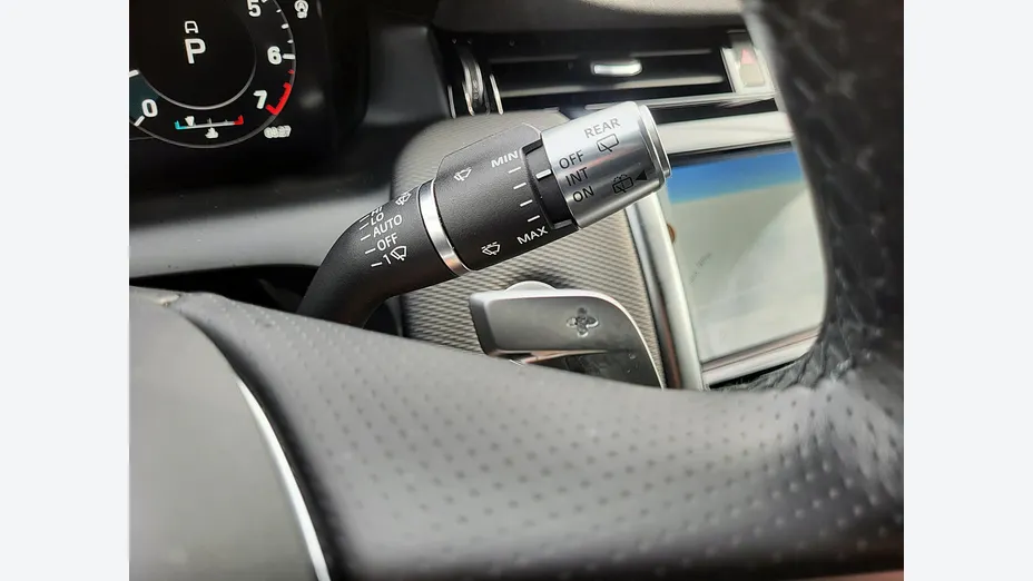 LAND ROVER Discovery Sport -