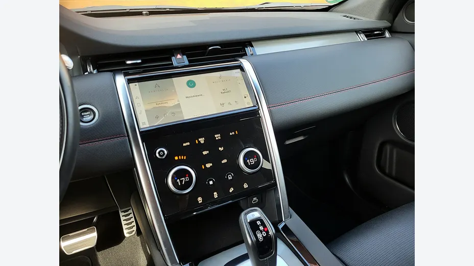 LAND ROVER Discovery Sport -