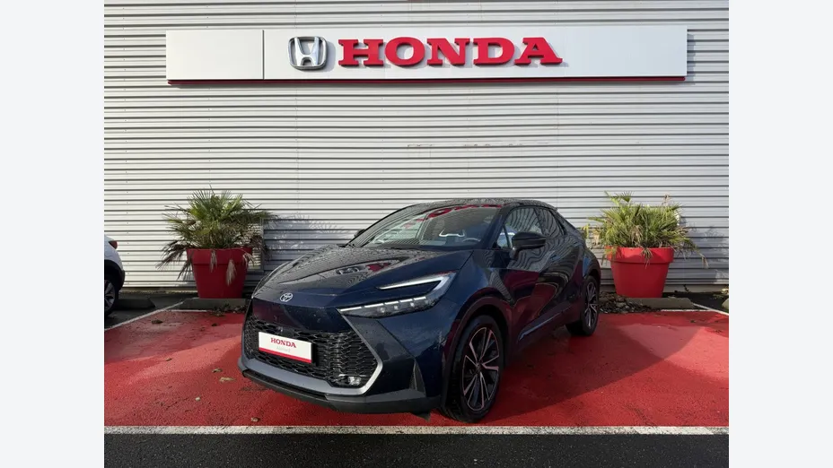 TOYOTA C-HR -
