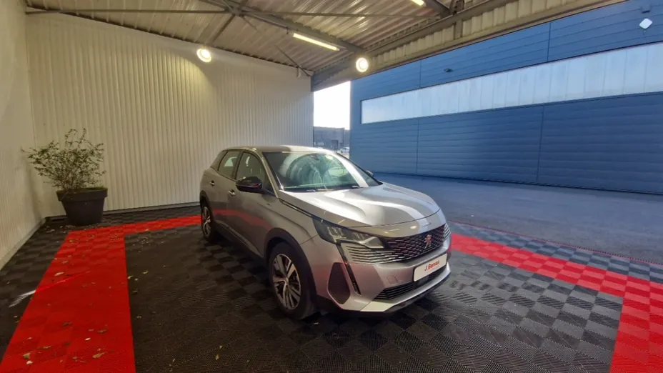 PEUGEOT 3008 -