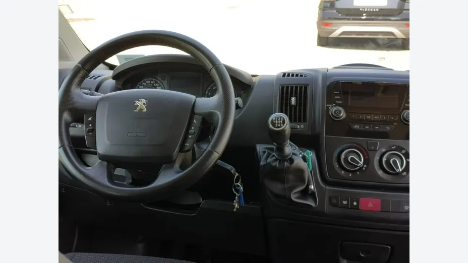 PEUGEOT Boxer -