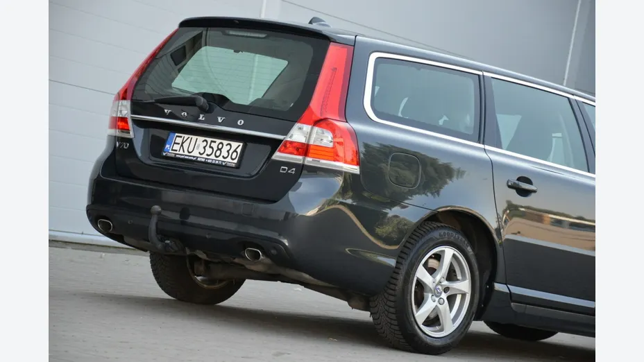 VOLVO V70 -