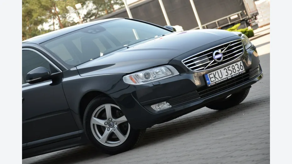 VOLVO V70 -