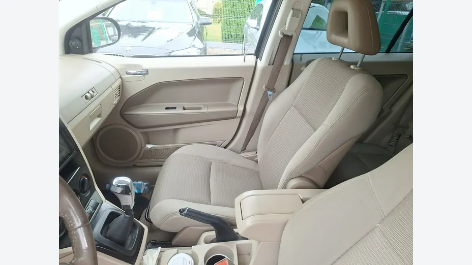 DODGE Caliber -