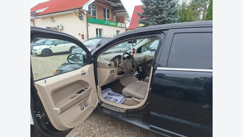DODGE Caliber -