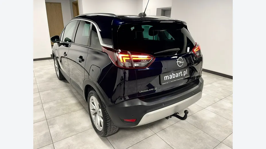 OPEL Crossland X -