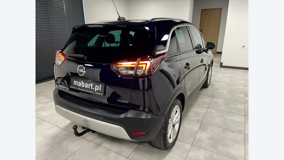 OPEL Crossland X -