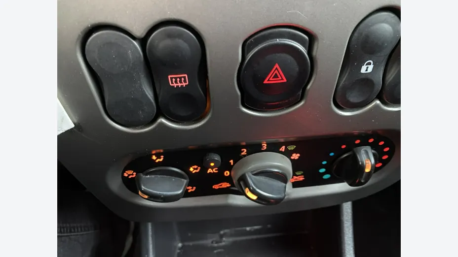 DACIA Sandero -