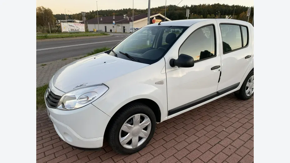 DACIA Sandero -