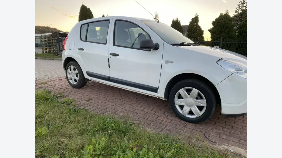 DACIA Sandero -
