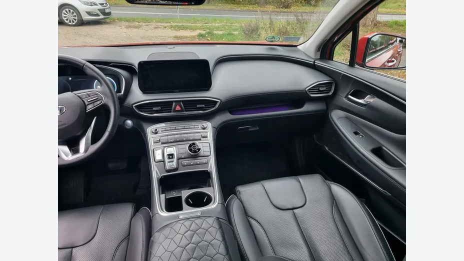 HYUNDAI Santa Fe -