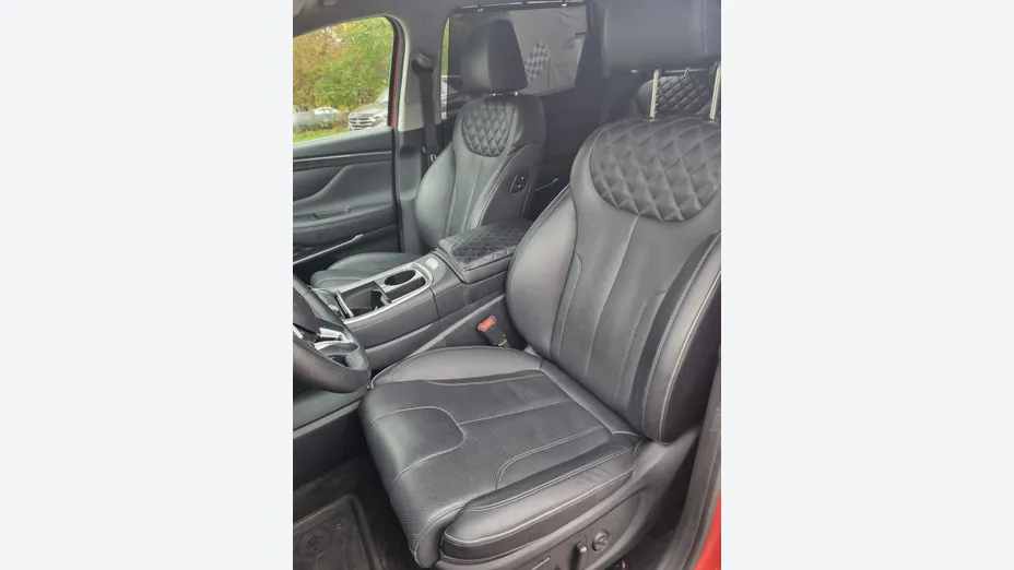 HYUNDAI Santa Fe -