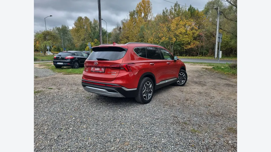HYUNDAI Santa Fe -