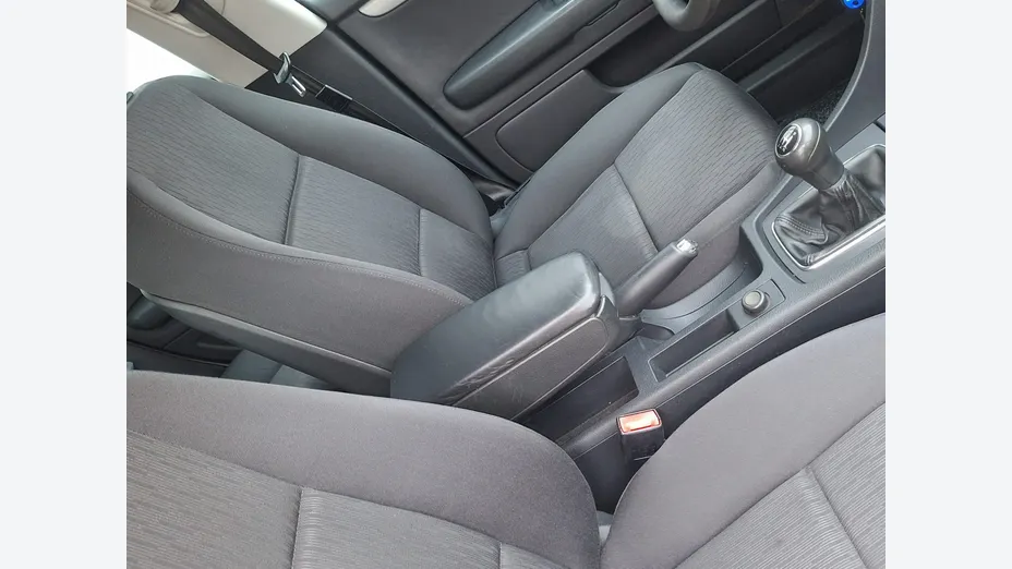 AUDI A4 -