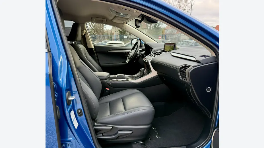 LEXUS NX -